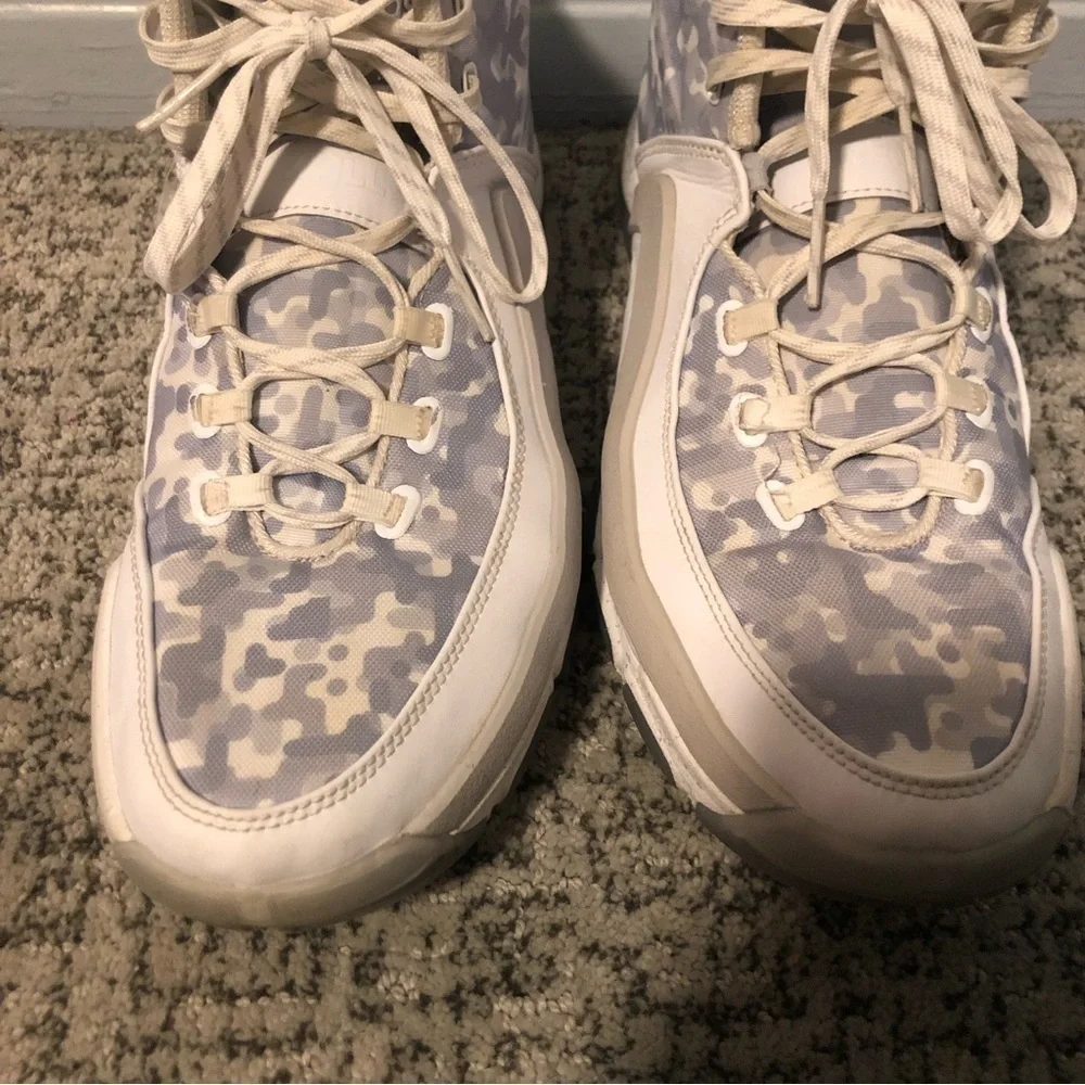 Adidas Gray & White Camo John Wall 2 Basketball Shoes Size 12